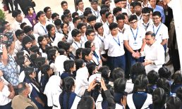 পরিবেশ রক্ষা করতে গাছ লাগানোর অভ্যাস গড়ে তুলতে হবে : প্রধানমন্ত্রী