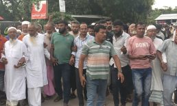 সেনবাগে বিএনপি নেতার ওপর হামলার প্রতিবাদে বিক্ষোভ