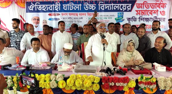 স্মার্টফোন ভালো জিনিস, আবার অপকর্মের কারখানাও: বরকত উল্লাহ বুলু