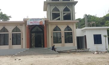 সেনবাগে আফজাল মোল্লা জামে মসজিদের উদ্বোধন ও মাহফিল অনুষ্ঠিত